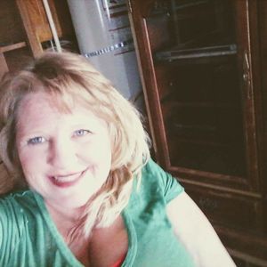 Meet your Posher, Robyn